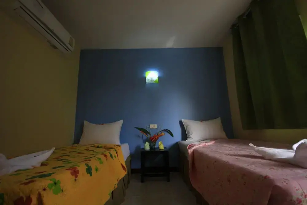 Standard Double room (twin beds)