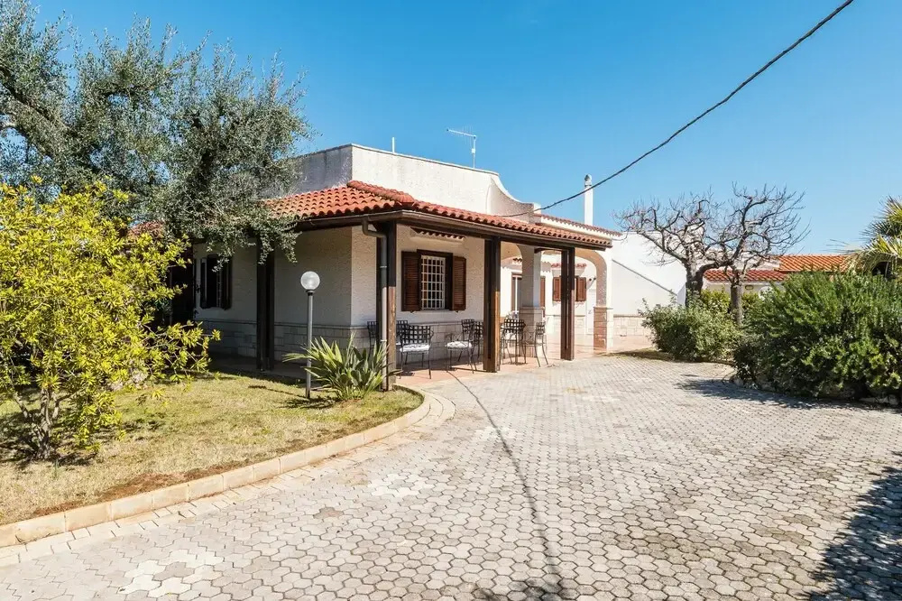Villetta Bartucci con giardino