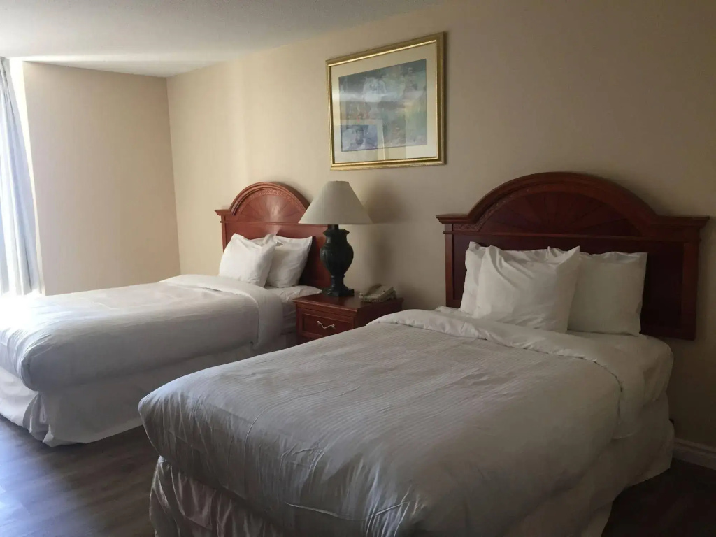 Toronto Plaza Hotel - Général