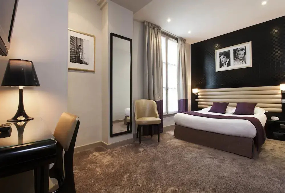 Superior room