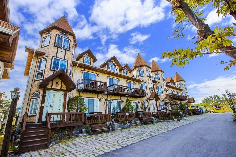 Santa Beach Pension