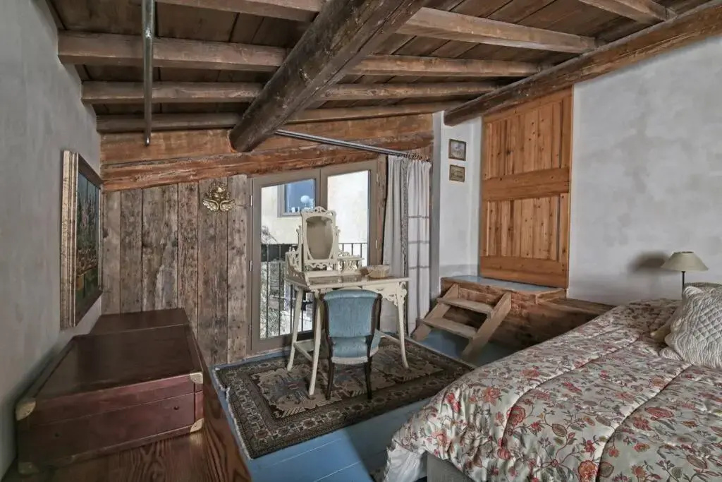 Betta - Newly Renovated Lake-View Terrace Apartment, Peaceful and Silent Surroundings