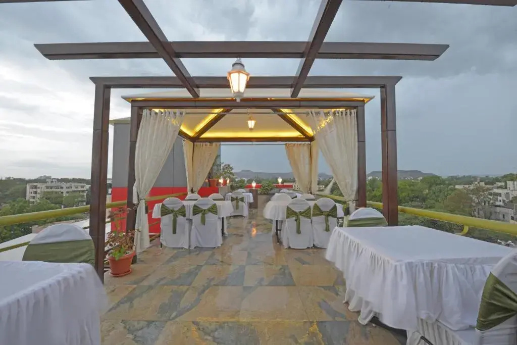 Balcony & Terrace