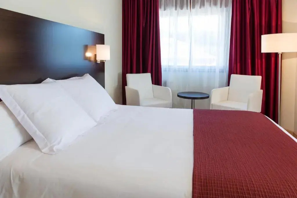 Hotel Santiago Apostol - Chambres