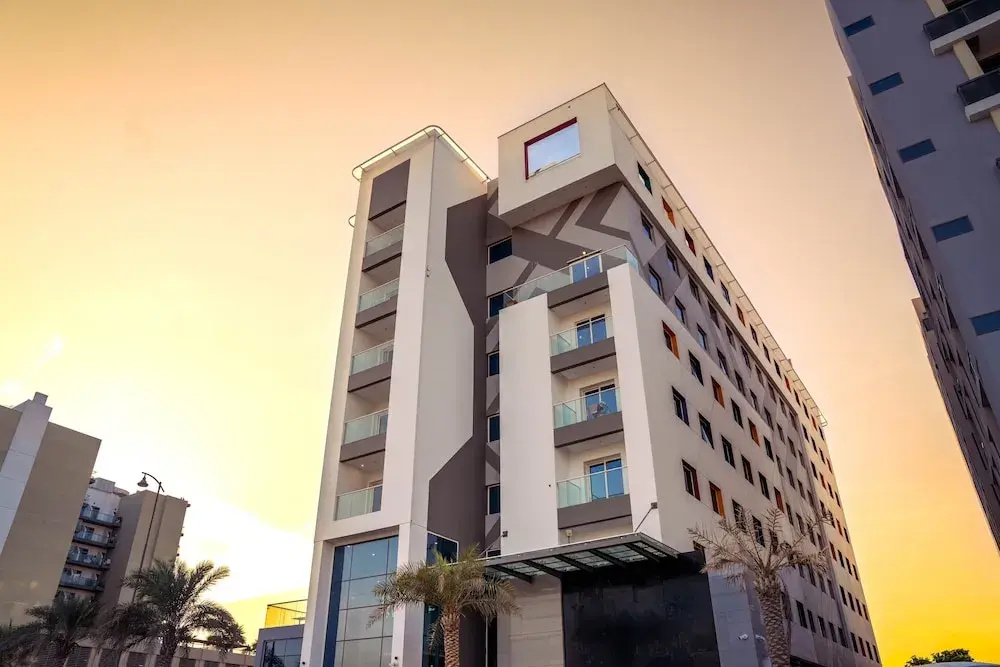Resivation Hotel — фото