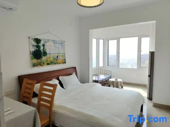 Standard room with river view