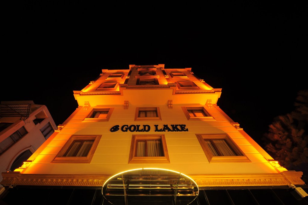 Golden Lake Hotel image