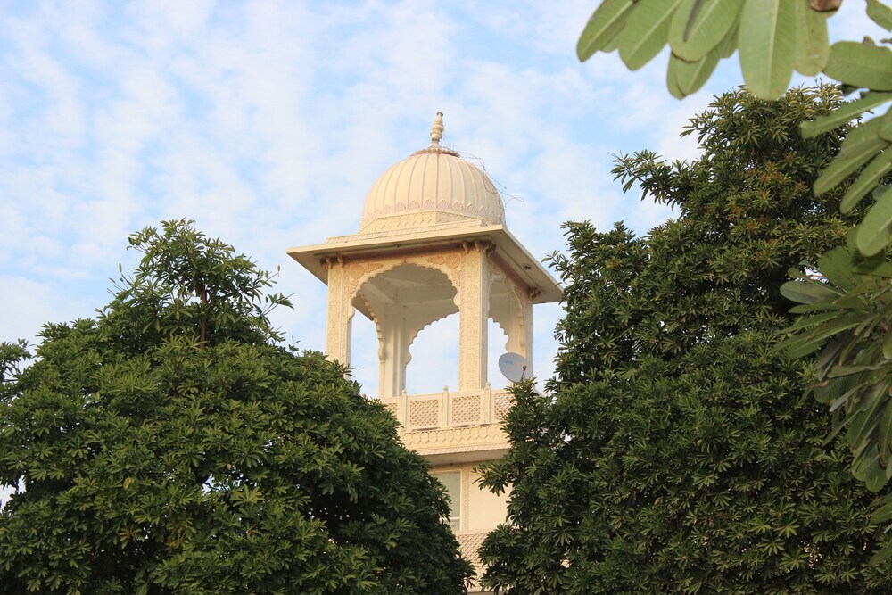 gallery_image_hidden_28