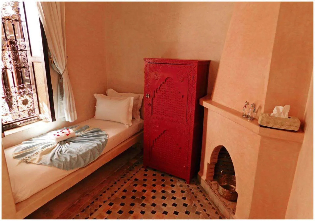 Hotel photo 12