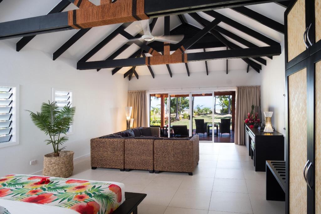 Lomani Island Resort & Spa by null