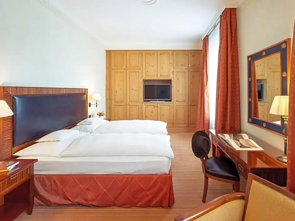 Grand Hotel Kronenhof - Chambres