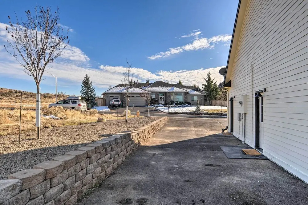 Stylish Klamath Falls Unit < 1/2 Mi to Oit! - фото 13