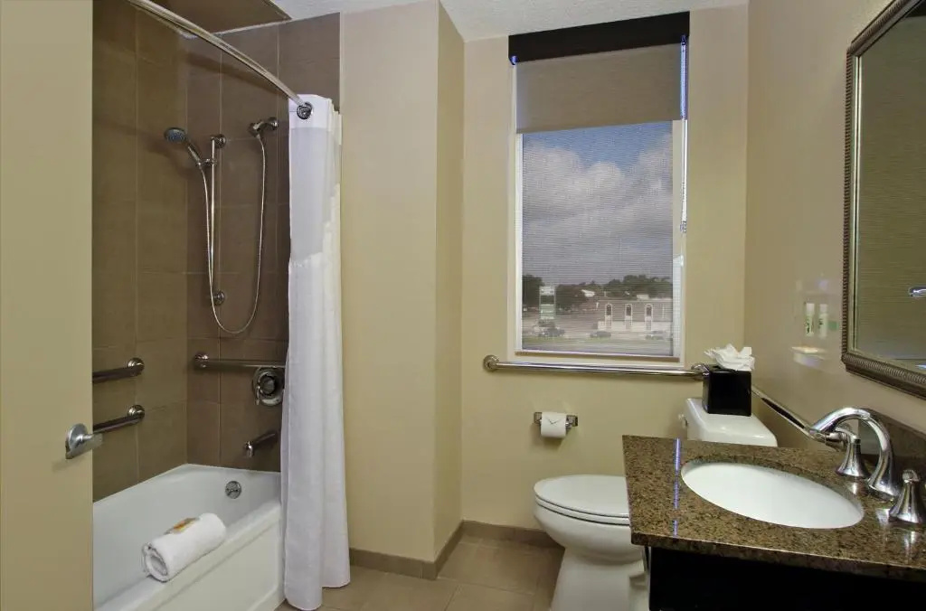 Holiday Inn Metairie New Orleans by IHG - Chambres