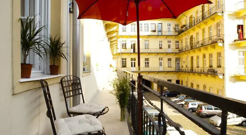 Minestrone Apartment