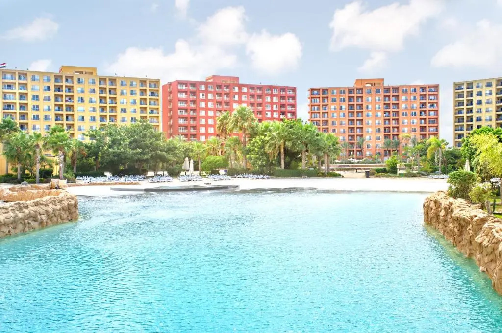 Beach & Waterfront