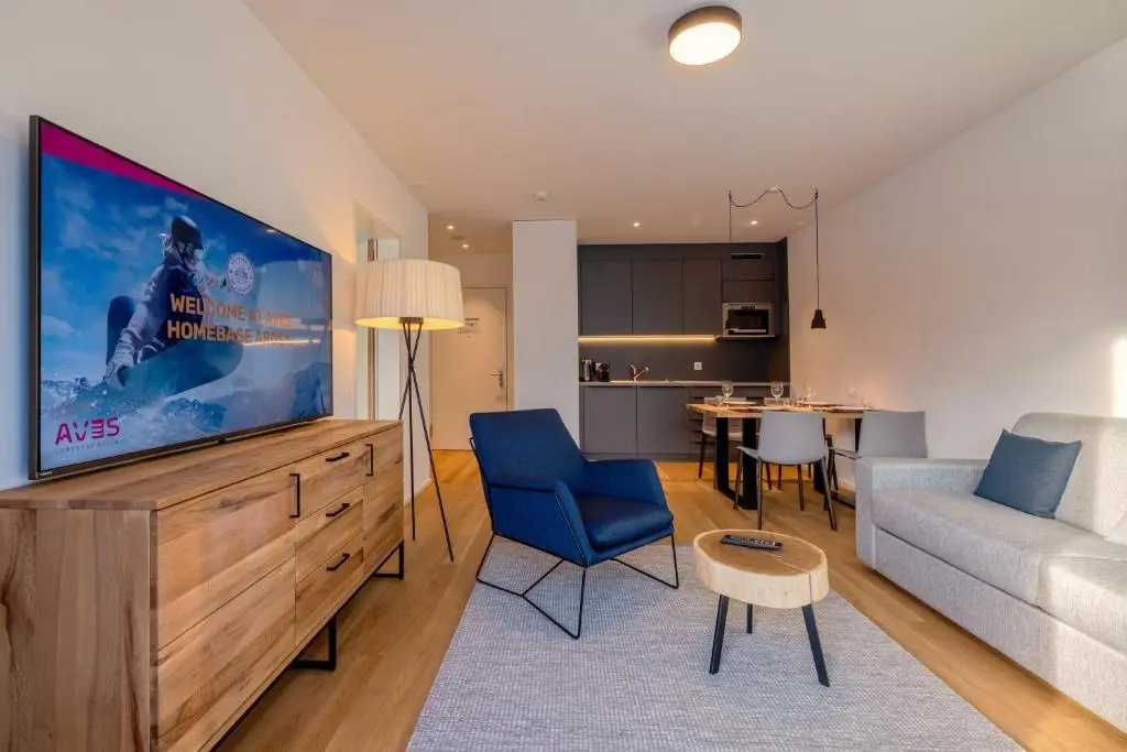 1 Bedroom Apartment with balcony