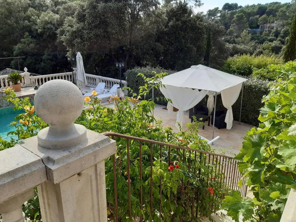 Villa Xanadu