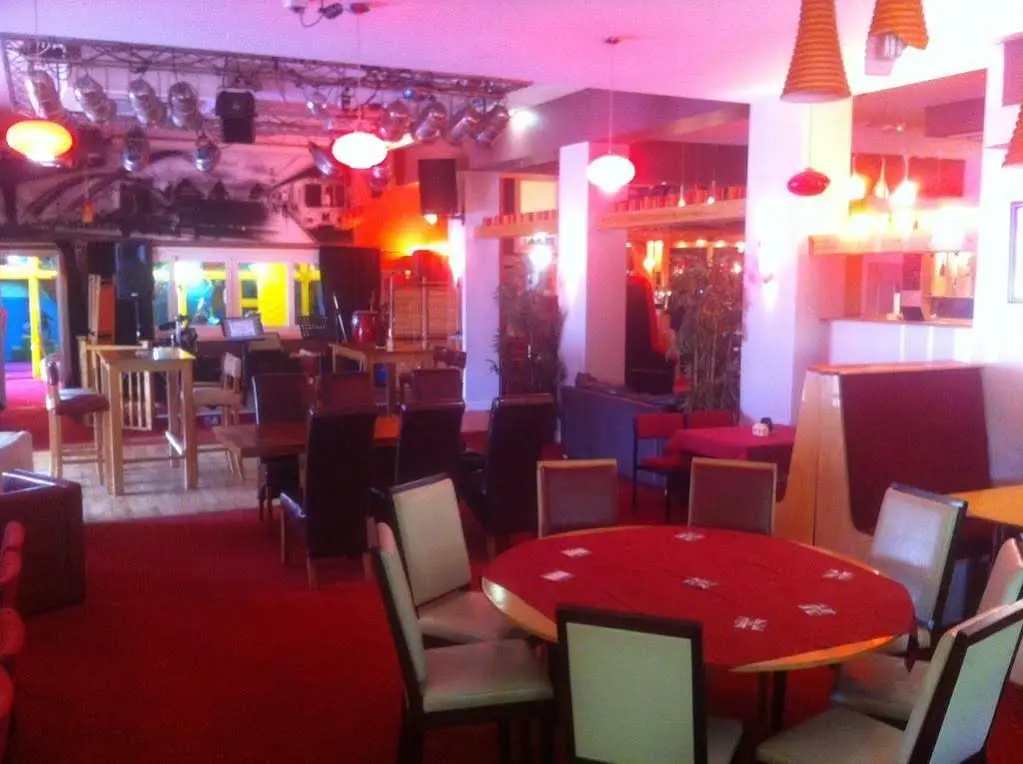 Sutherlands Hotel - Général