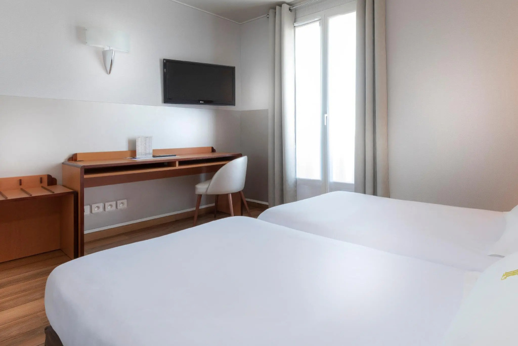 Standard Double room (twin beds)