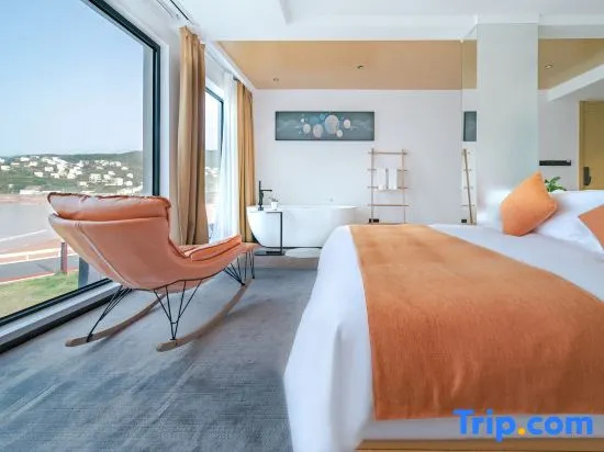 Standard Double room with sea view (full double bed)