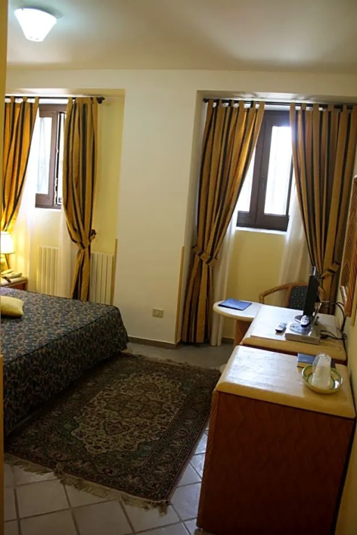 Hotel Elimo - Chambres
