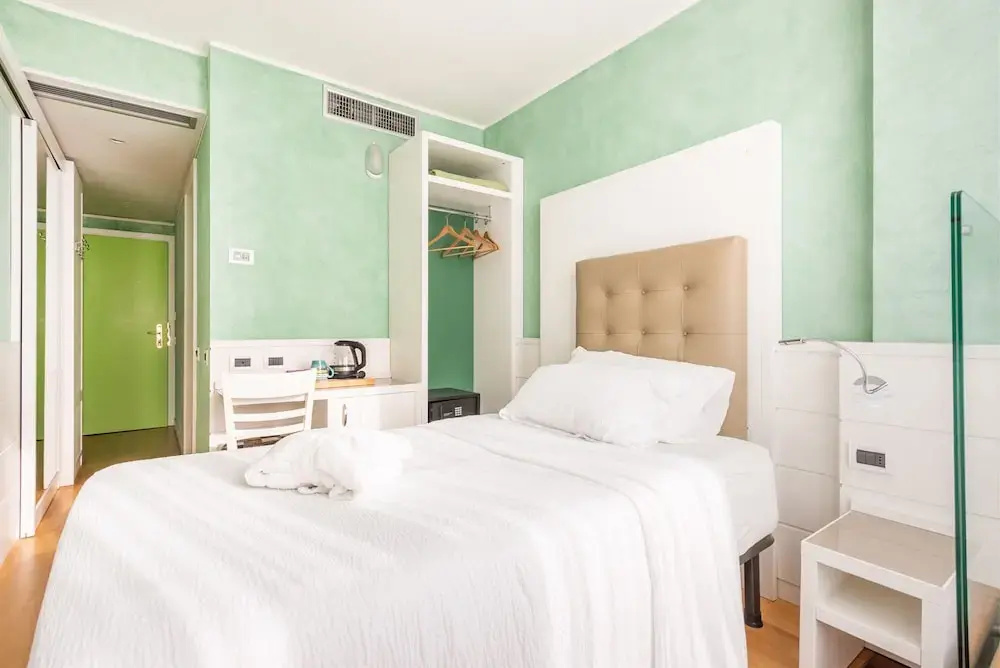 Superior Single room with balcony
