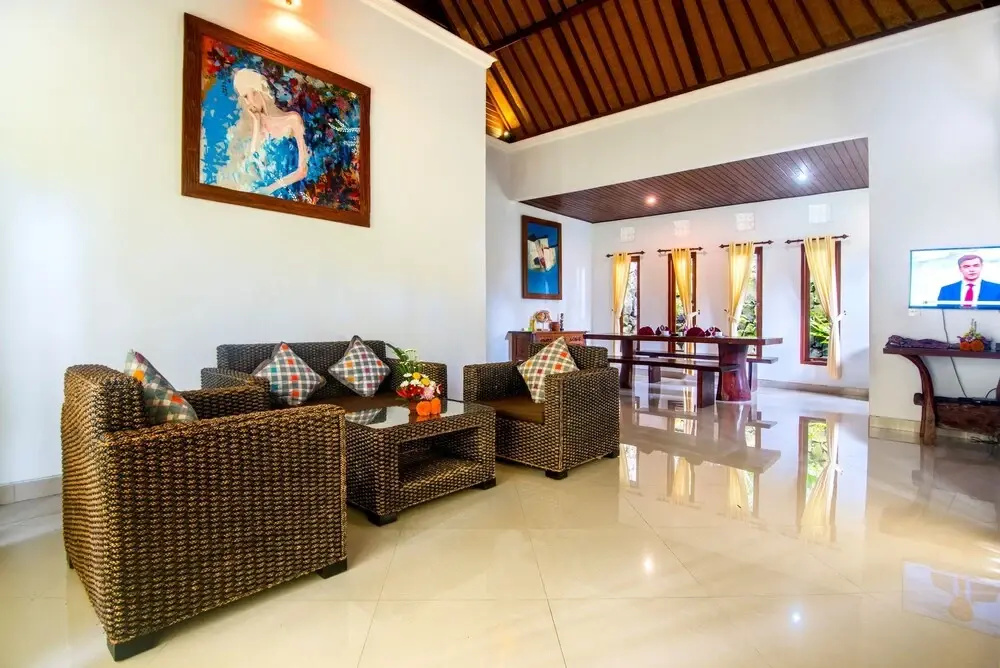 2 Bedrooms Villa with garden view