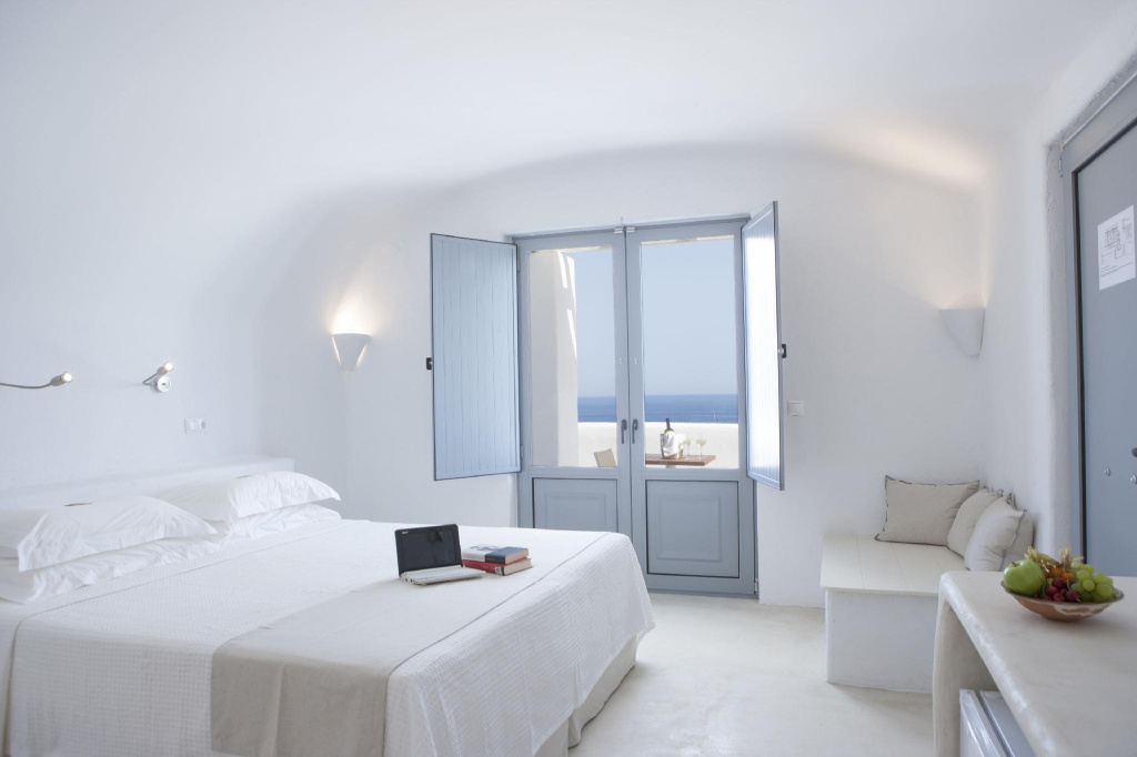 Superior Triple room with sea view