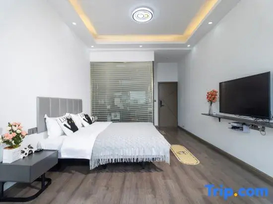 Standard Double room with balcony and with sea view (full double bed)