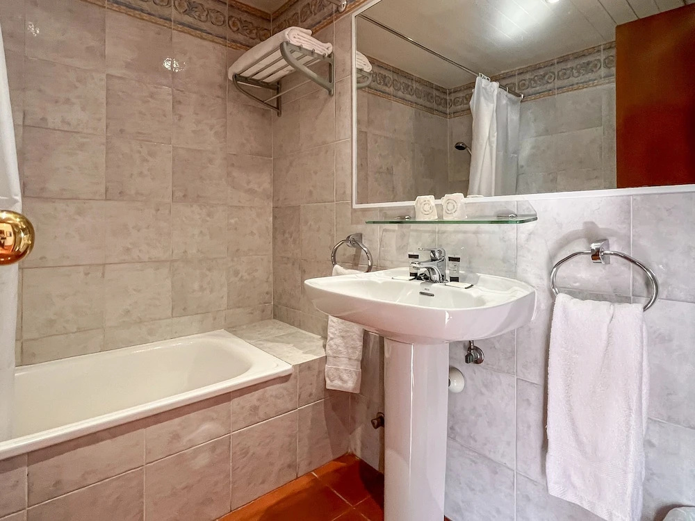 RVHotels Mar de Tossa - Chambres