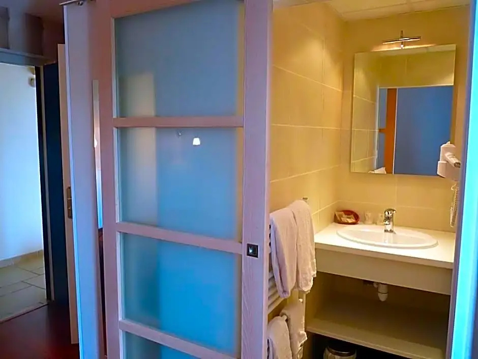 Comfort Double room (full double bed)