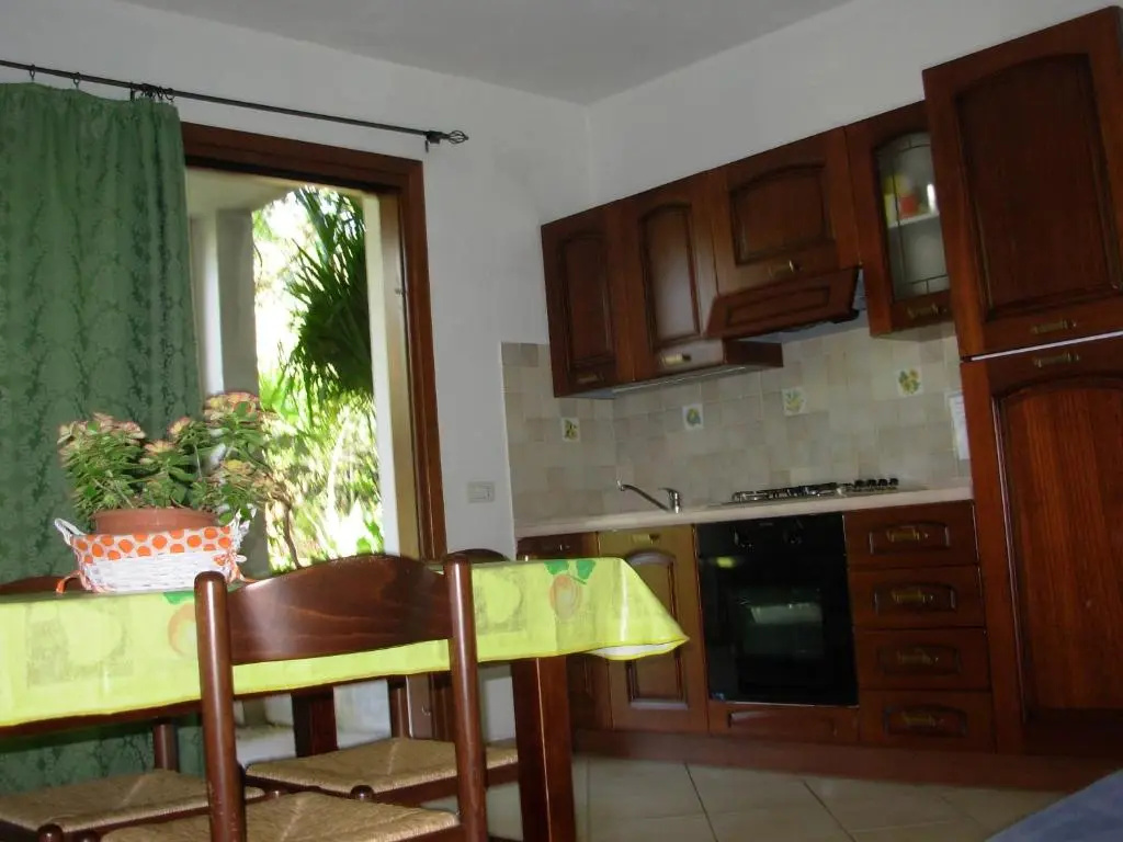 2 Bedrooms Cottage
