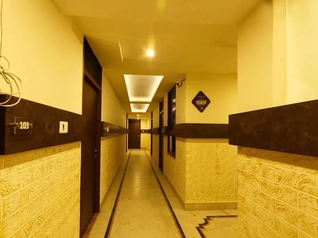OYO Premium Kotri Circle - фото 2