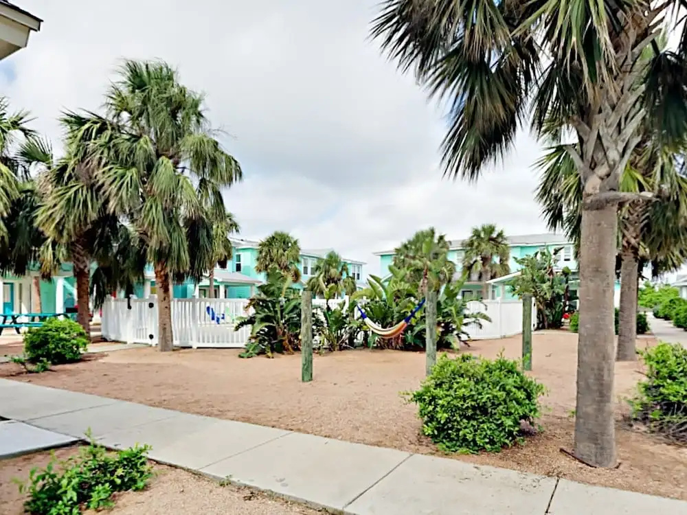 The Commons #402 - Three Bedroom Townhome