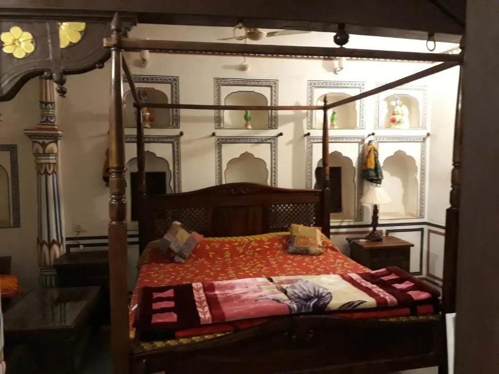 Radhika Haveli Hotel - Chambres