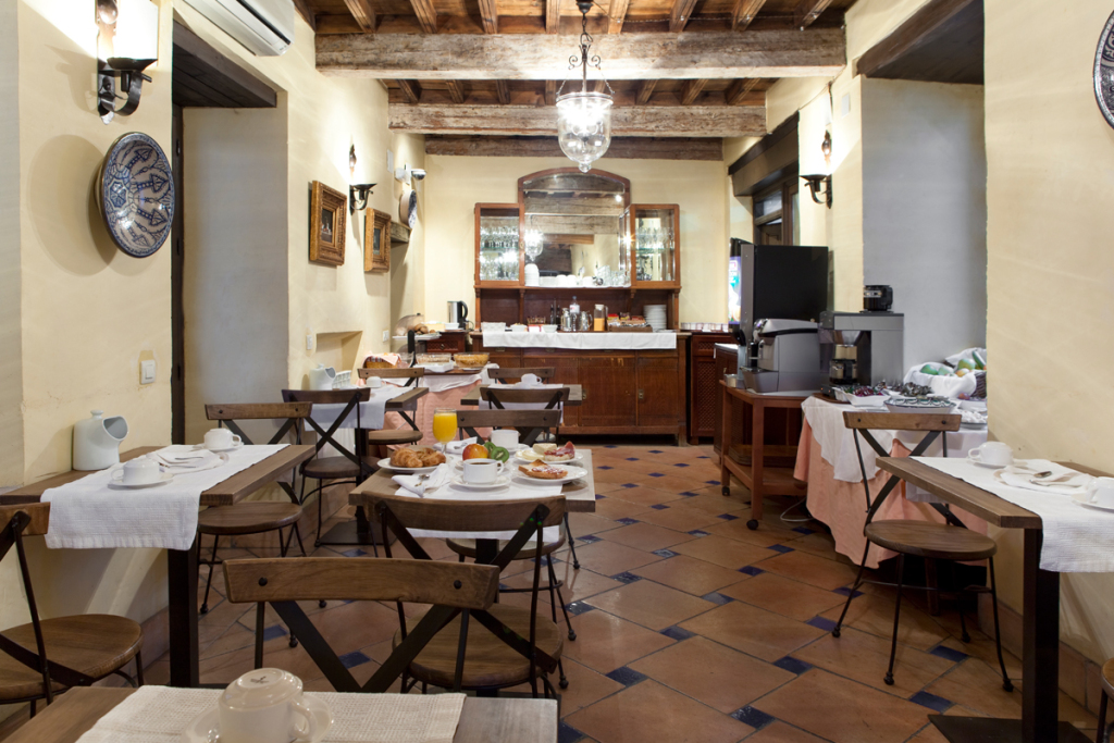 Casa del Capitel Nazarí by null