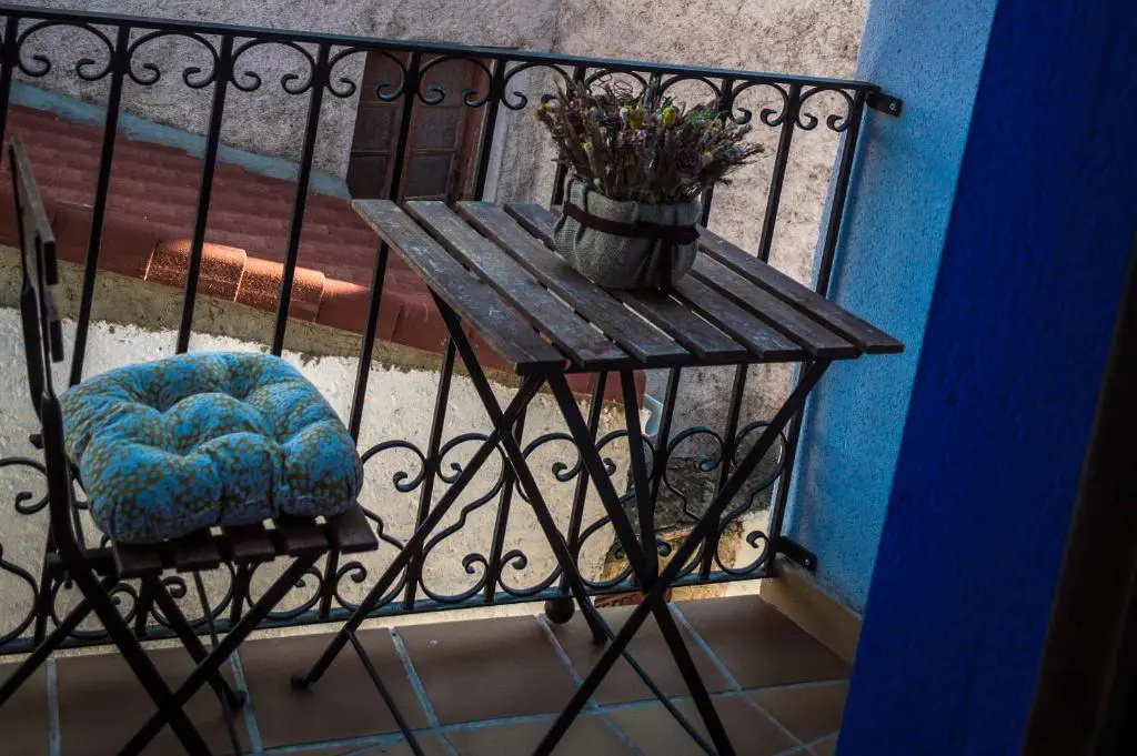 Balcony & Terrace