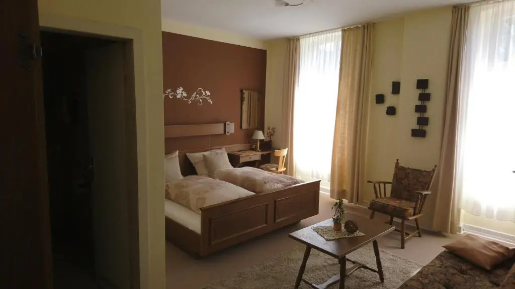 Landhotel Gasthof zur Post - Chambres