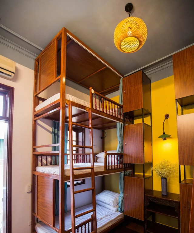 Bed in Dorm (female dorm)