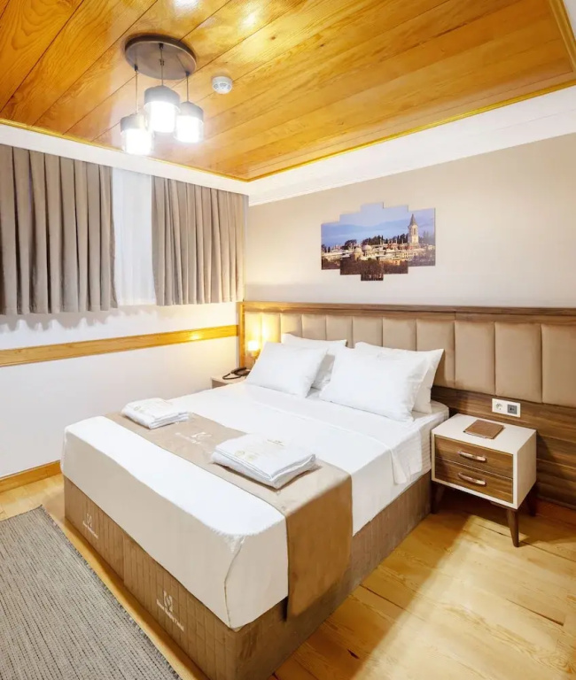 Economy Double Basement room (full double bed)
