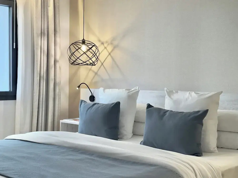 Classic Double room (full double bed)