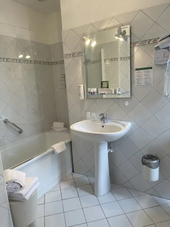 Comfort Double room (full double bed)