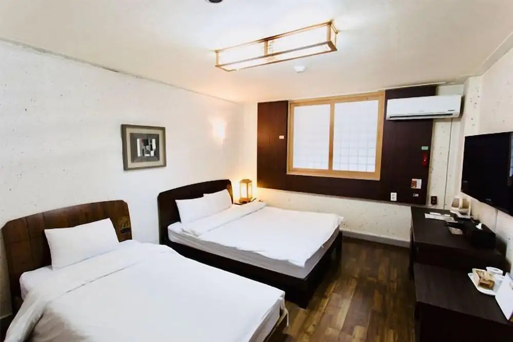 Benikea Jeonju Hansung Hotel by null