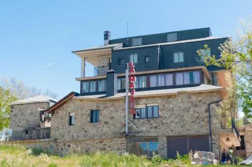Hostal La Majada