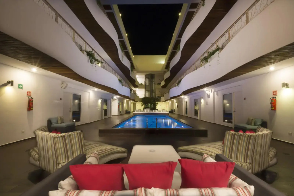 In Fashion Hotel & Spa - Général