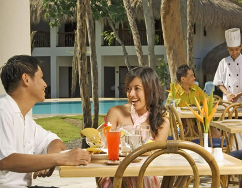 Bluewater Maribago Beach Resort - фото 30