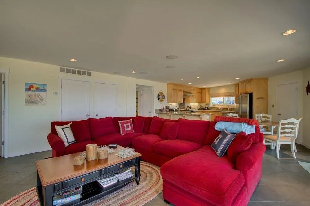Private Beach, Pool Table, Close to Everything — 5