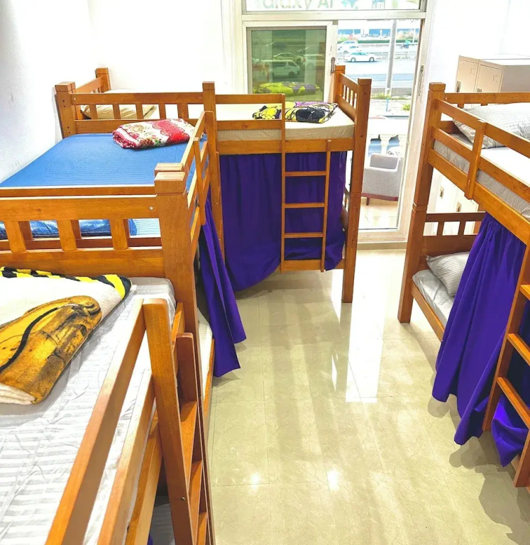Bed in Dorm with city view