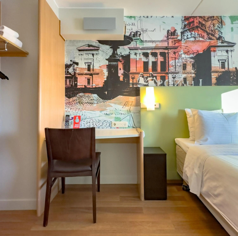 Hotel photo 12