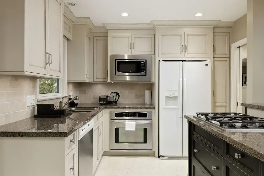 474 Brand St - фото 16